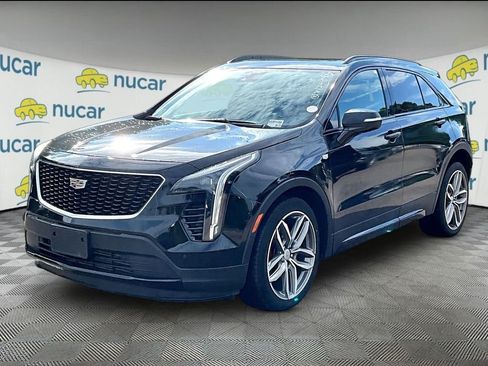 Used 2021 Cadillac XT4 Sport w/ Cold Weather Package AWD/4WD image 3