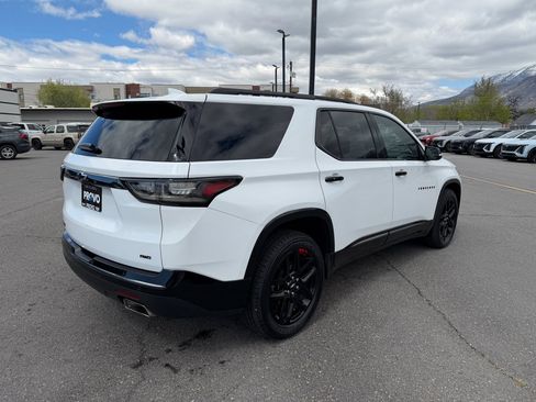 Used 2020 Chevrolet Traverse Premier w/ Redline Edition AWD/4WD image 6