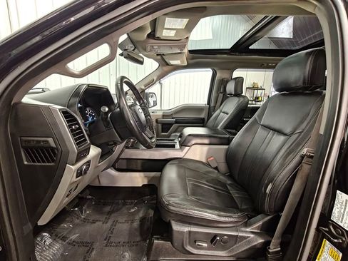 Used 2018 Ford F150 XLT w/ Equipment Group 302A Luxury AWD/4WD image 33