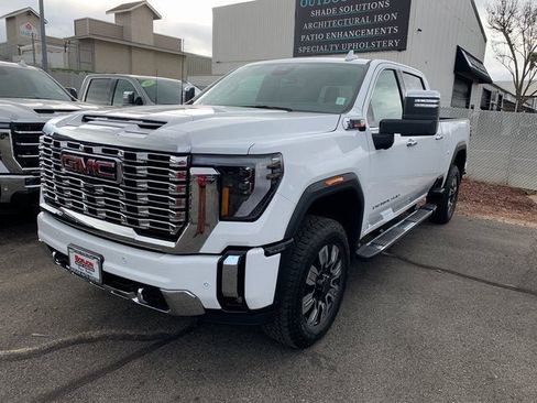 New 2026 GMC Sierra 2500 Denali w/ Technology Package image 2