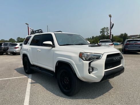 Used 2019 Toyota 4Runner TRD Pro AWD/4WD image 3