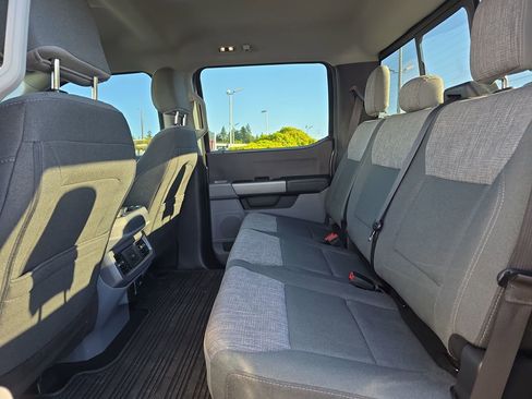 Used 2024 Ford F250 XLT AWD/4WD image 9