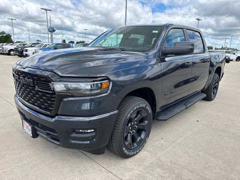 New 2026 RAM 1500 Express AWD/4WD image 24