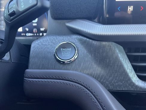 New 2026 Ford Explorer Platinum RWD image 5