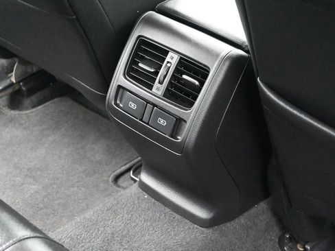 Used 2021 Honda Accord Touring image 16