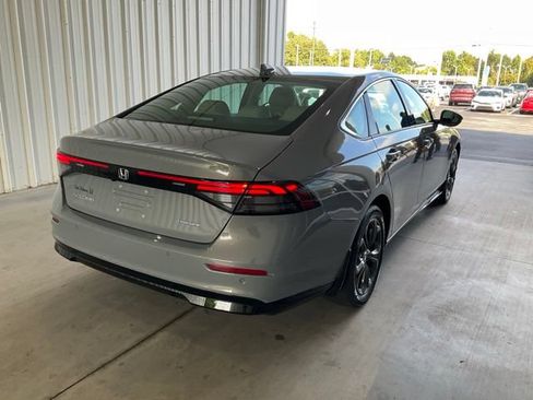 Certified 2025 Honda Accord EX-L image 22