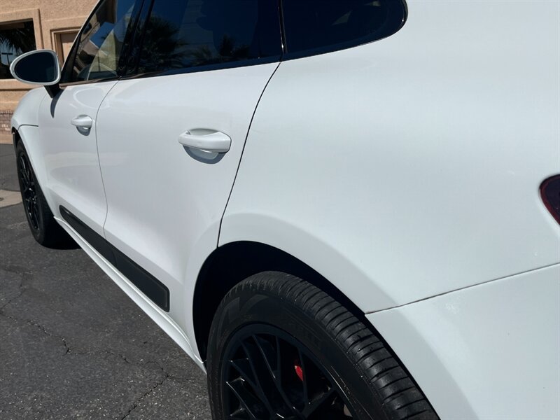 Used 2017 Porsche Macan GTS AWD/4WD image 23