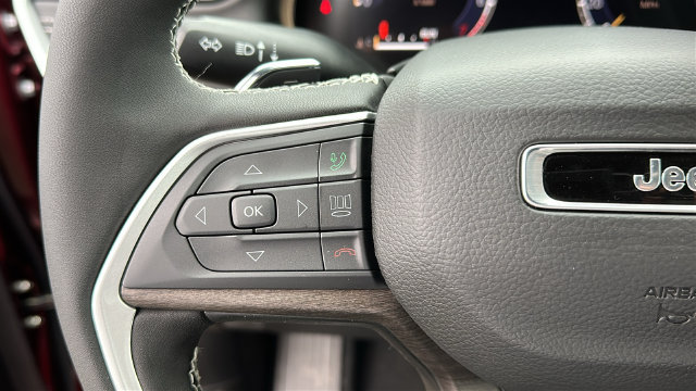 New 2026 Jeep Grand Cherokee Limited AWD/4WD image 12