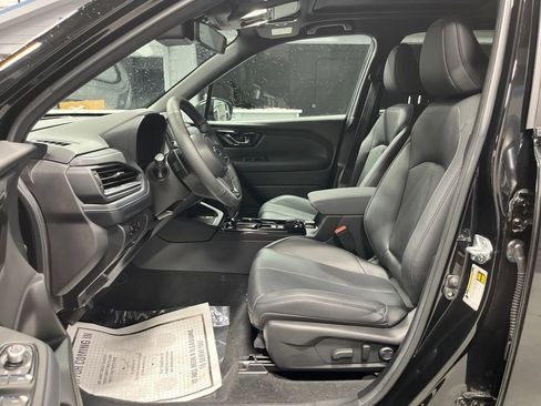 Used 2026 Subaru Forester Limited AWD/4WD image 13