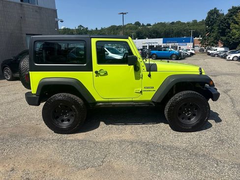 Used 2017 Jeep Wrangler Sport w/ Quick Order Package 24S AWD/4WD image 7