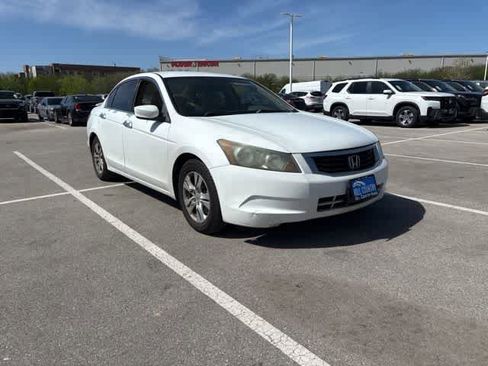Used 2009 Honda Accord LX-P image 7