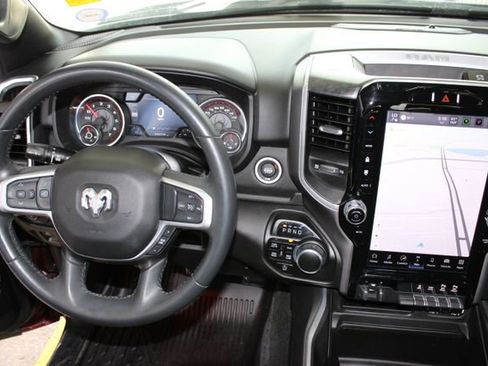 Used 2023 RAM 1500 Big Horn AWD/4WD image 30