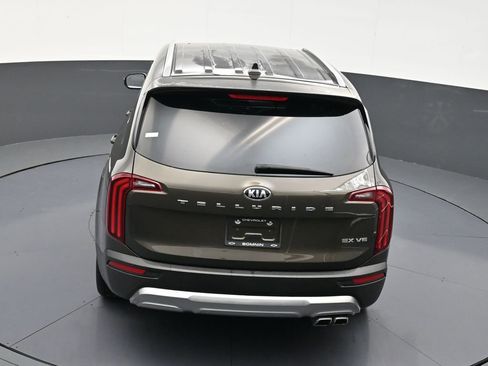 Used 2021 Kia Telluride EX w/ EX Premium Package FWD image 15