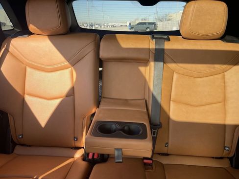 Certified 2023 Cadillac XT5 Premium Luxury w/ LPO, Floor Liner Package image 28