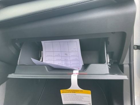 New 2026 Chevrolet Equinox LT image 22