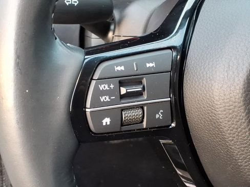 Used 2023 Honda HR-V EX-L image 17