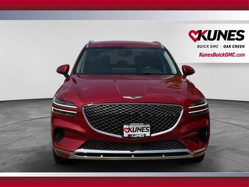 Used 2025 Genesis GV70 2.5T AWD/4WD image 3