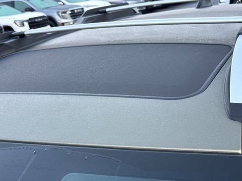 Used 2025 Subaru Outback Touring XT image 17