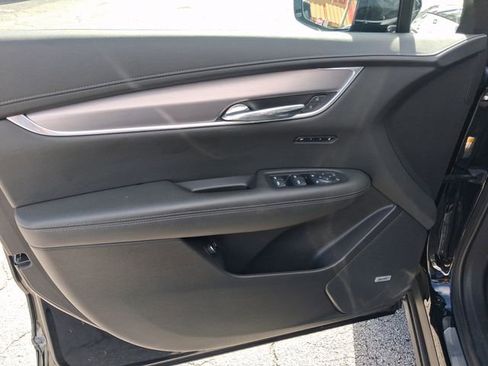 Used 2023 Cadillac XT6 Luxury FWD image 14