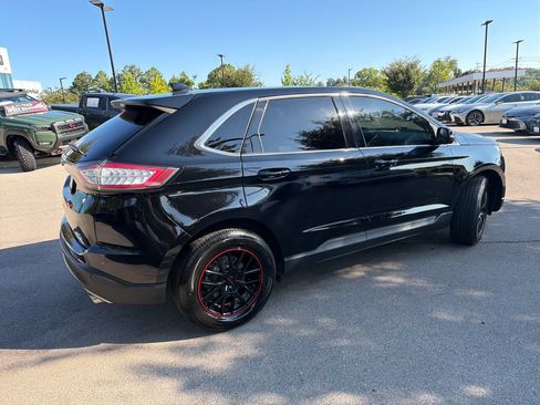 Used 2018 Ford Edge SEL w/ Equipment Group 201A FWD image 6