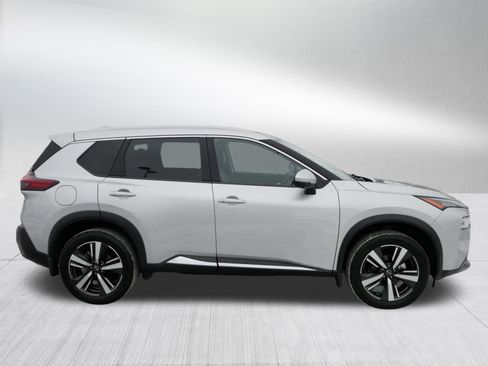 Used 2023 Nissan Rogue SL image 8