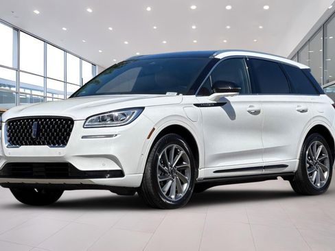 Certified 2022 Lincoln Corsair Grand Touring w/ Elements Technology Bundle AWD/4WD image 8