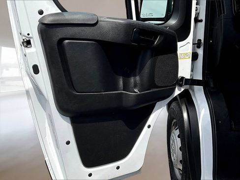 Used 2023 RAM ProMaster 3500 w/ Driver Convenience Group FWD image 16