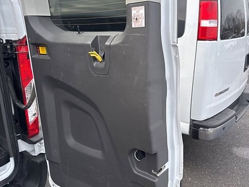 Used 2023 Ford Transit 350 XLT image 20