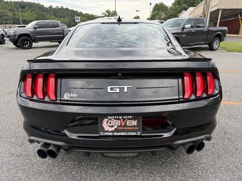 Used 2020 Ford Mustang GT RWD image 7