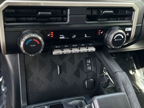 Used 2025 Toyota Tacoma SR5 image 26