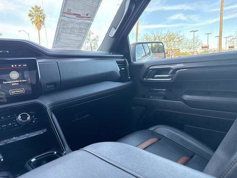 Used 2024 GMC Sierra 1500 AT4 w/ Technology Package image 26