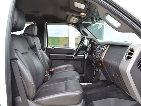 Used 2011 Ford F350 Lariat w/ Lariat Interior Pkg AWD/4WD image 37