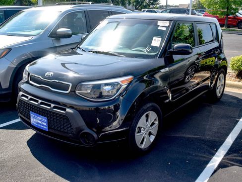 Used 2016 Kia Soul w/ Convenience Package FWD image 13