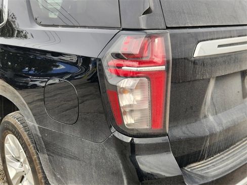 Used 2023 Chevrolet Tahoe Premier image 7