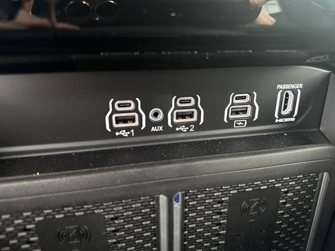 New 2026 RAM 3500 Limited image 31