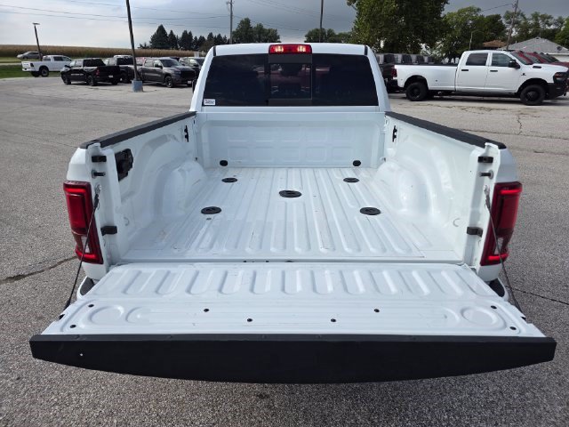 Used 2025 RAM 2500 Laramie AWD/4WD image 10