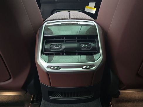 New 2026 BMW 740i xDrive AWD/4WD image 25
