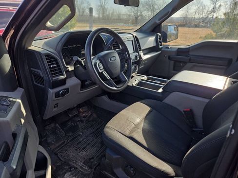 Used 2019 Ford F150 XL w/ Equipment Group 101A Mid AWD/4WD image 7