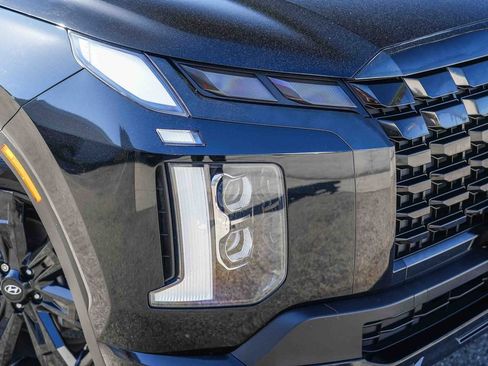 Used 2024 Hyundai Palisade XRT FWD image 2
