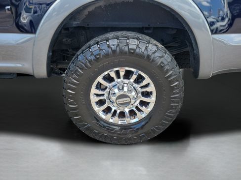 Used 2021 Ford F350 Lariat w/ Chrome Package AWD/4WD image 31