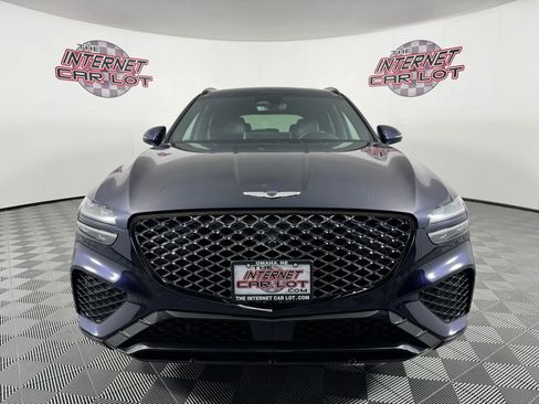 Used 2023 Genesis GV70 2.5T w/ Sport Prestige Package image 2