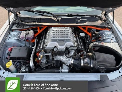 Used 2022 Dodge Challenger SRT Hellcat w/ Plus Package RWD image 32