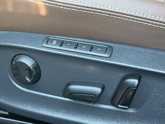 Certified 2022 Volkswagen Passat 2.0T FWD image 18