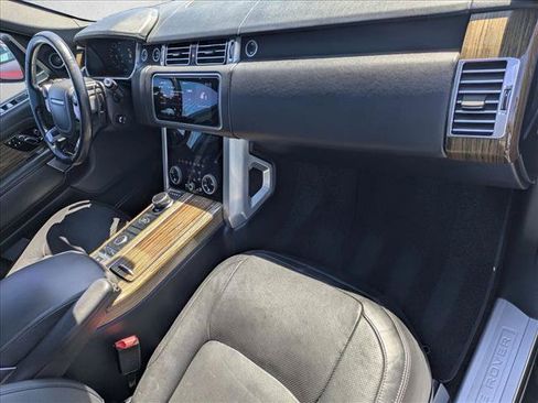 Used 2018 Land Rover Range Rover HSE AWD/4WD image 24