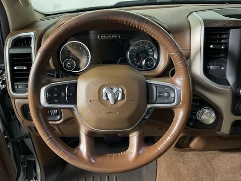 Used 2020 RAM 1500 Laramie AWD/4WD image 22