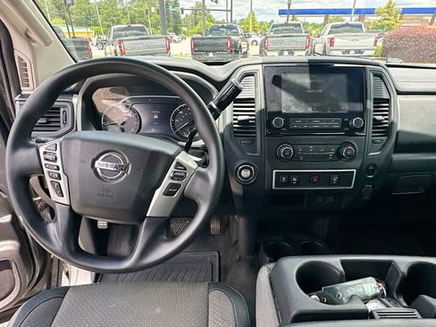 Used 2021 Nissan Titan S RWD image 19