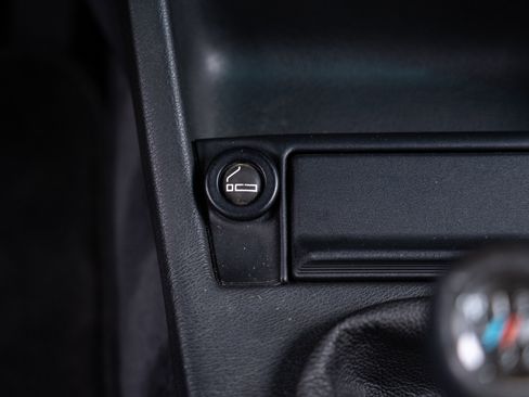 Used 1988 BMW M3 Coupe image 70