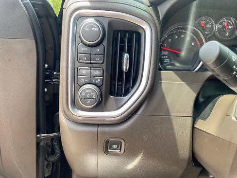 Used 2020 Chevrolet Silverado 1500 LTZ w/ LTZ Texas Edition AWD/4WD image 20
