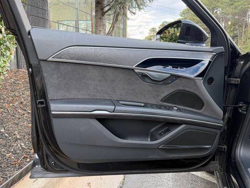 Used 2019 Audi A8 L 3.0T w/ Executive Package image 28