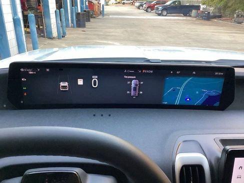 New 2025 Ford Expedition Active image 56